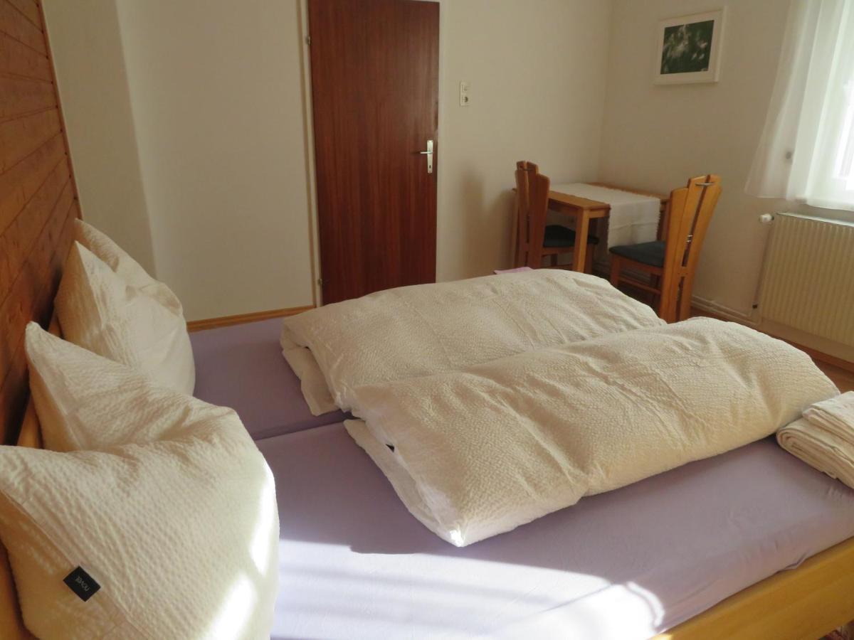 Bed and Breakfast Haus Irmi Knittelfeld Esterno foto
